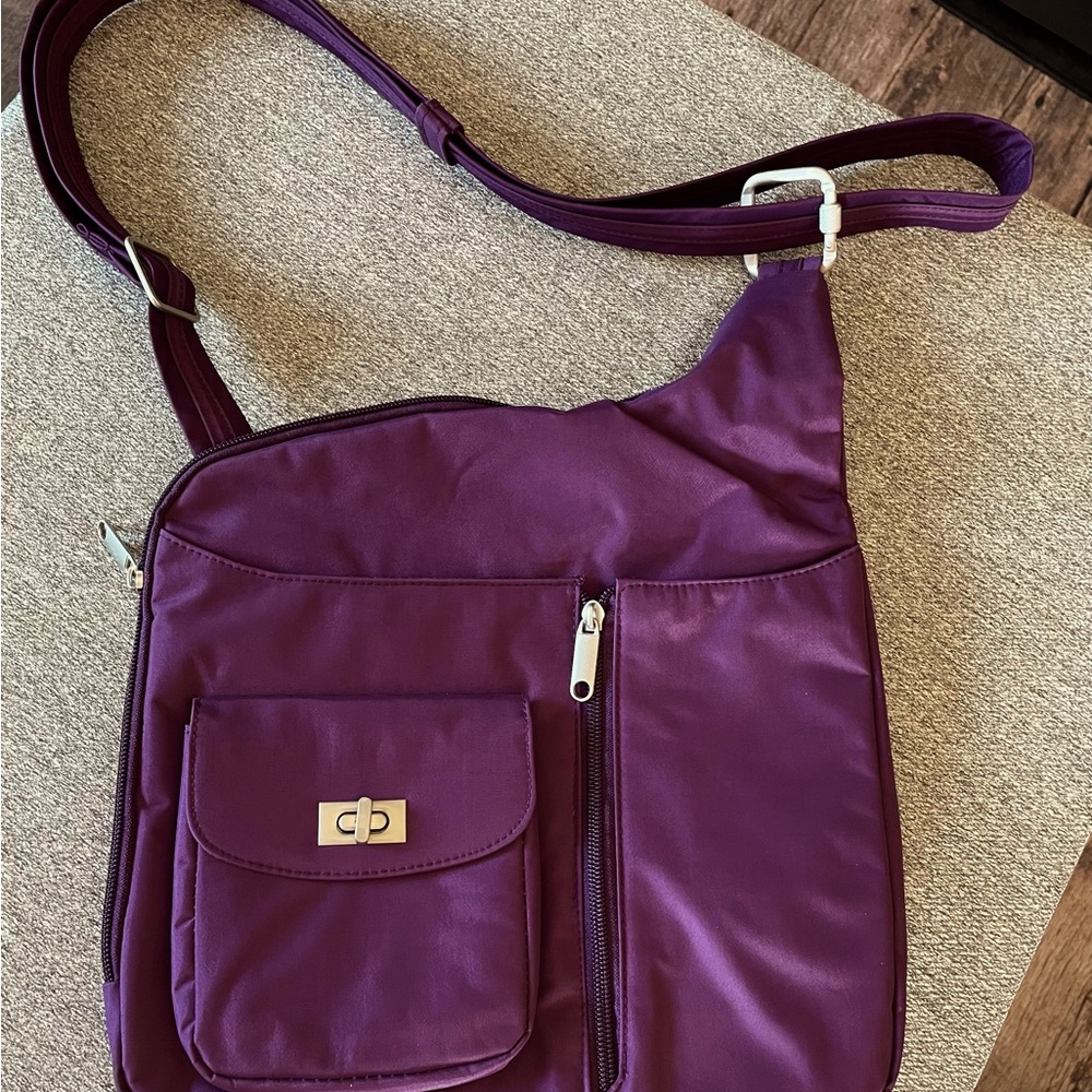 Magellans Security Travel Bag